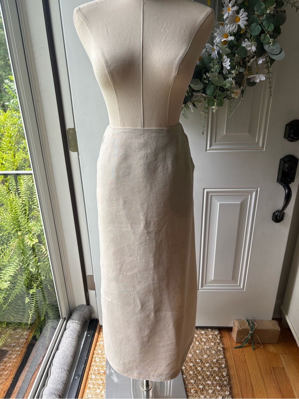 Talbots Cream 100% Irish Linen Midi Pencil Skirt